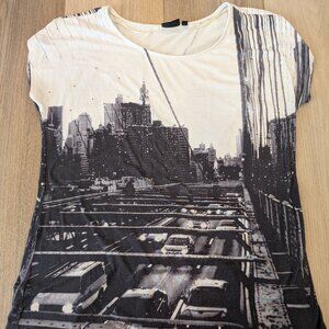 Women's Cropped Sleeve City Print Shirt - Size L